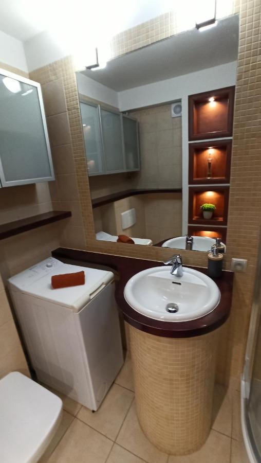 Top Sea Apartament 1 กดัญสก์ ภายนอก รูปภาพ